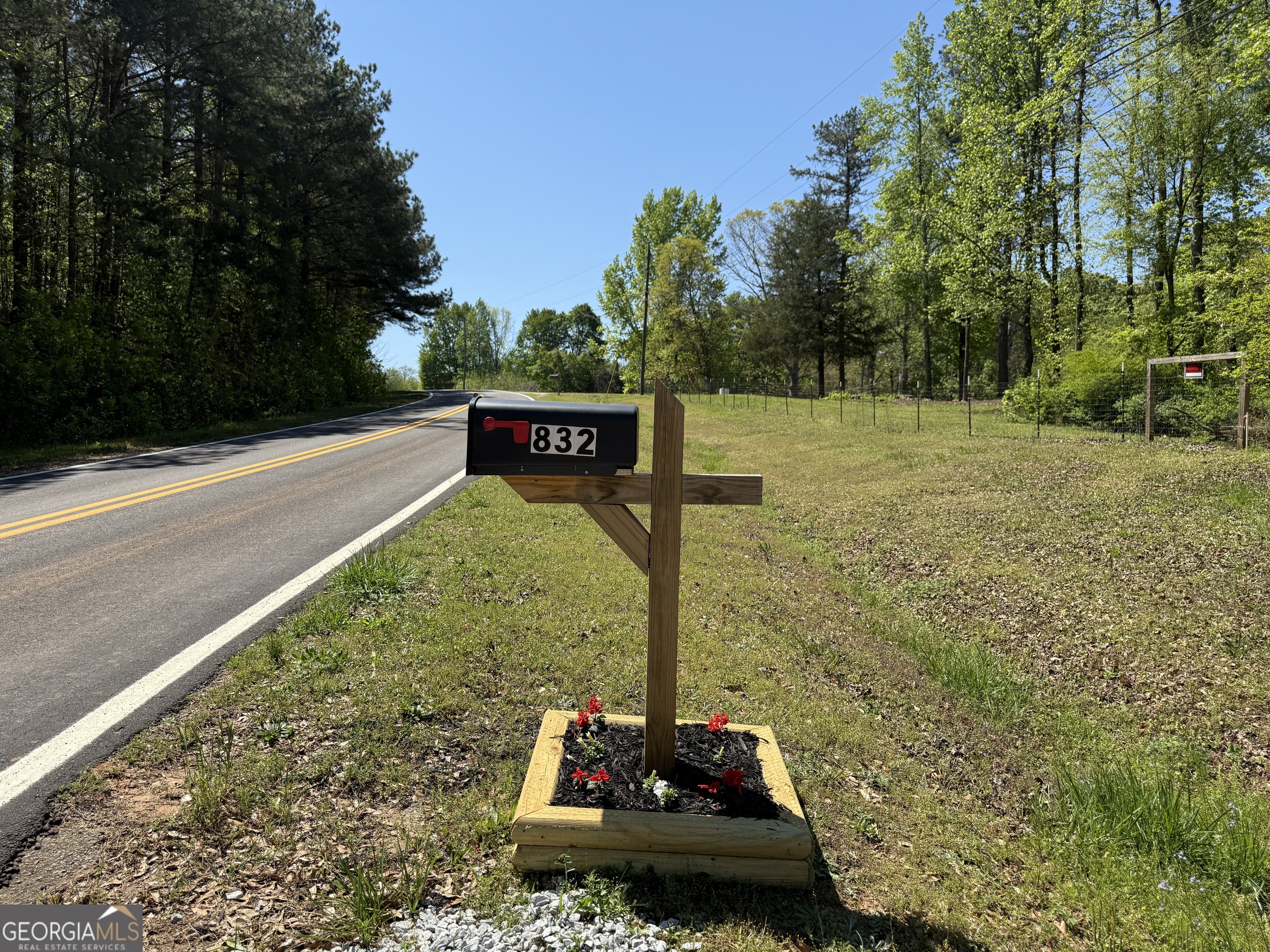 832 Stone Stewart Road Hull GA 30646