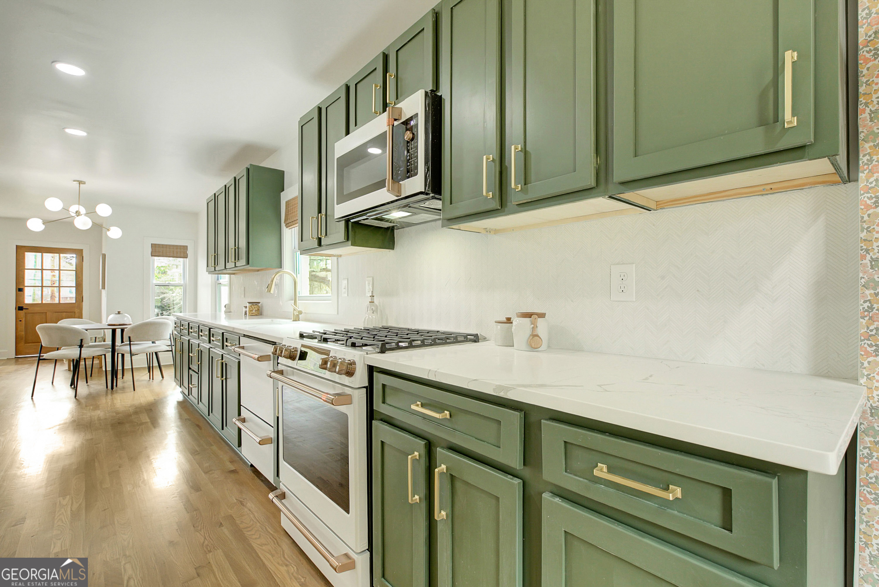 1747 Cascade Terrace SW Atlanta GA 30311