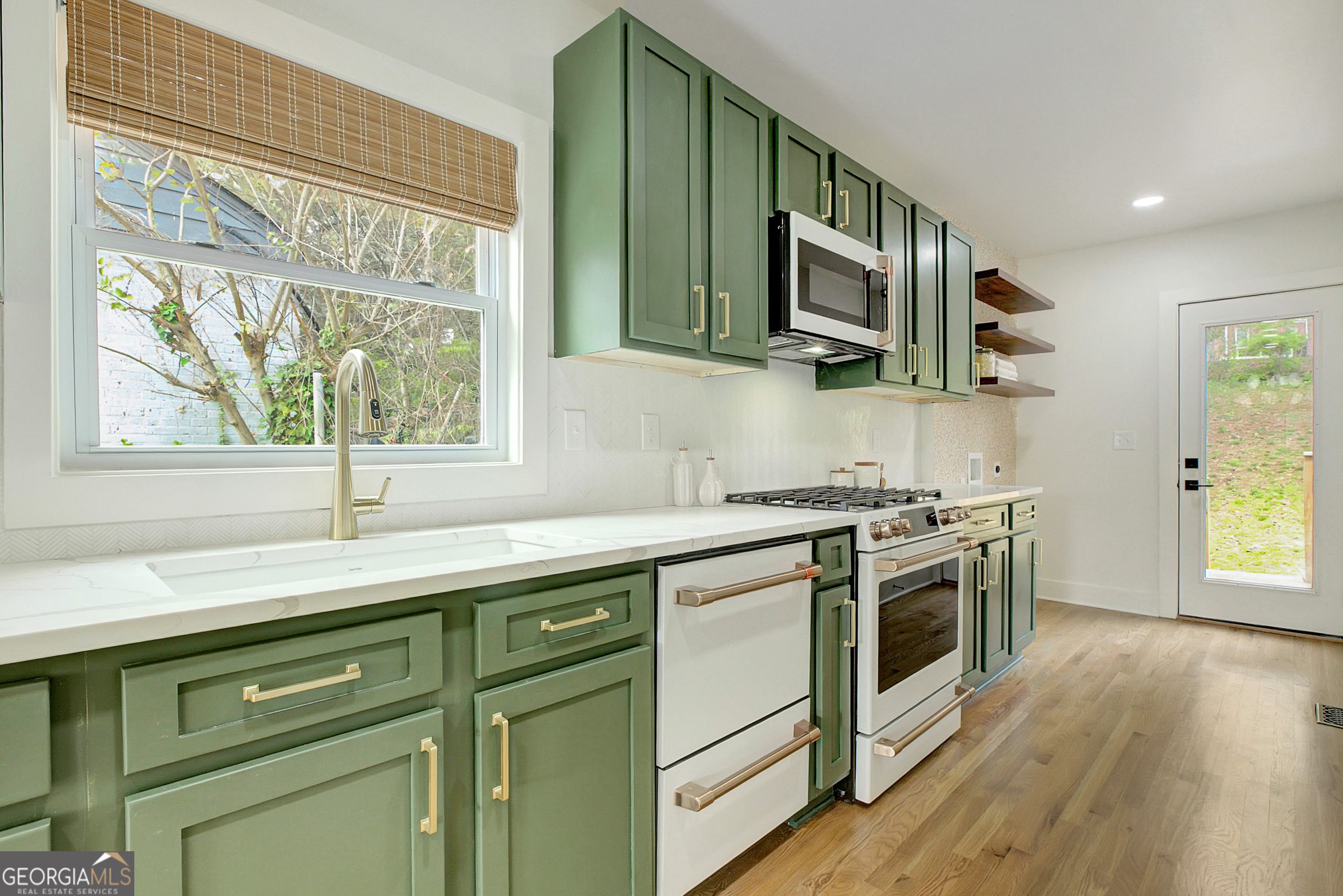 1747 Cascade Terrace SW Atlanta GA 30311