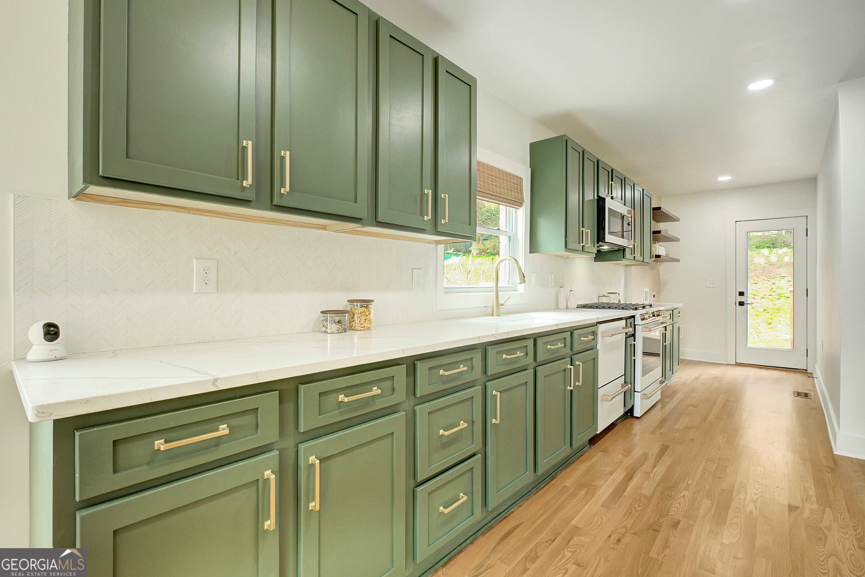 1747 Cascade Terrace SW Atlanta GA 30311