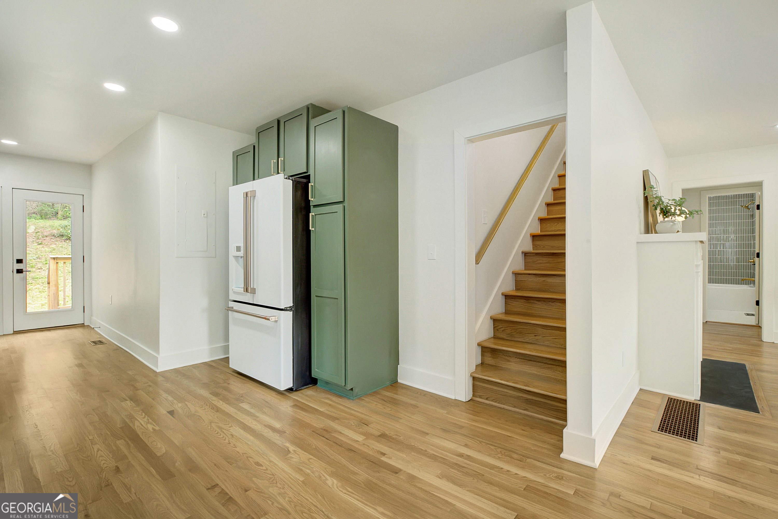 1747 Cascade Terrace SW Atlanta GA 30311