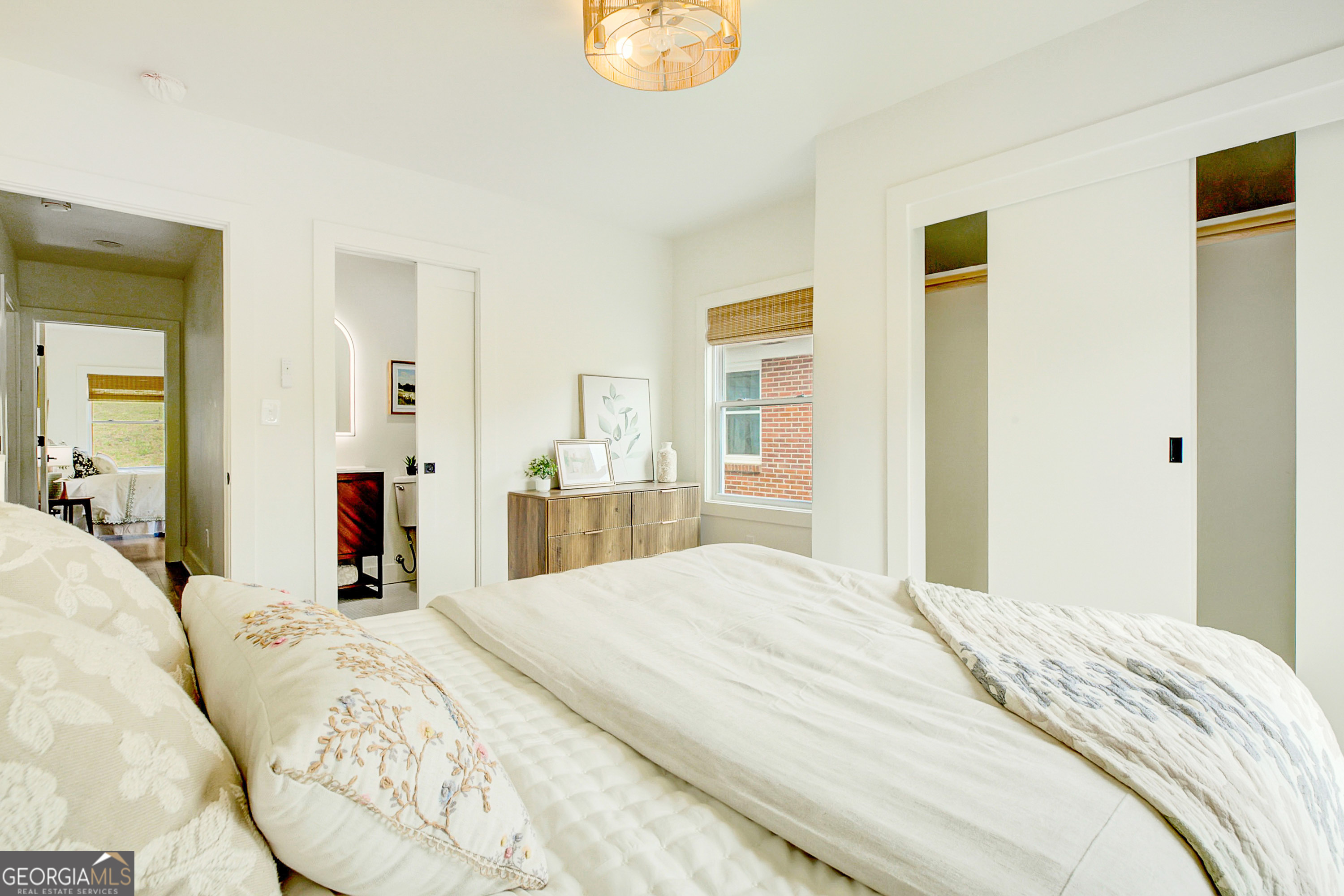 1747 Cascade Terrace SW Atlanta GA 30311