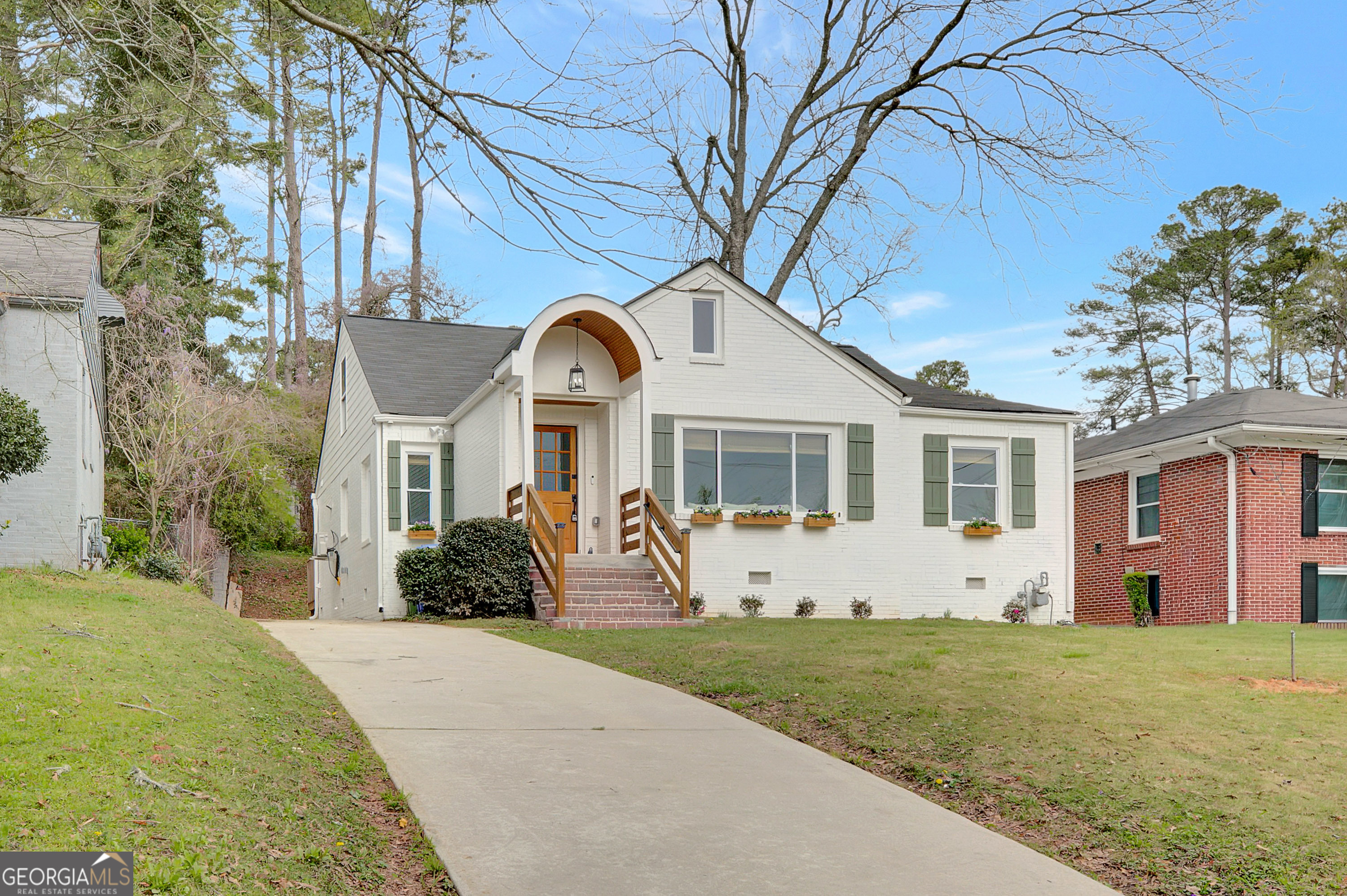 1747 Cascade Terrace SW Atlanta GA 30311