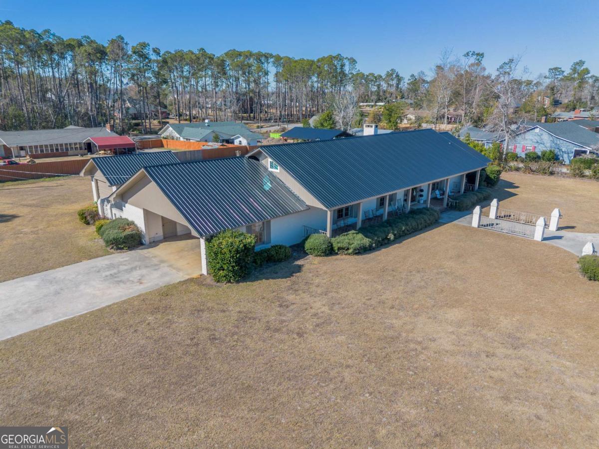 403 Rose Lane Douglas GA 31533