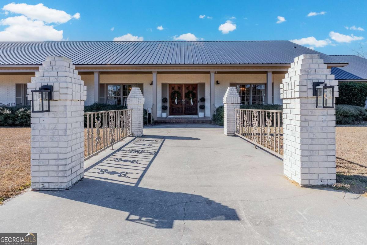 403 Rose Lane Douglas GA 31533