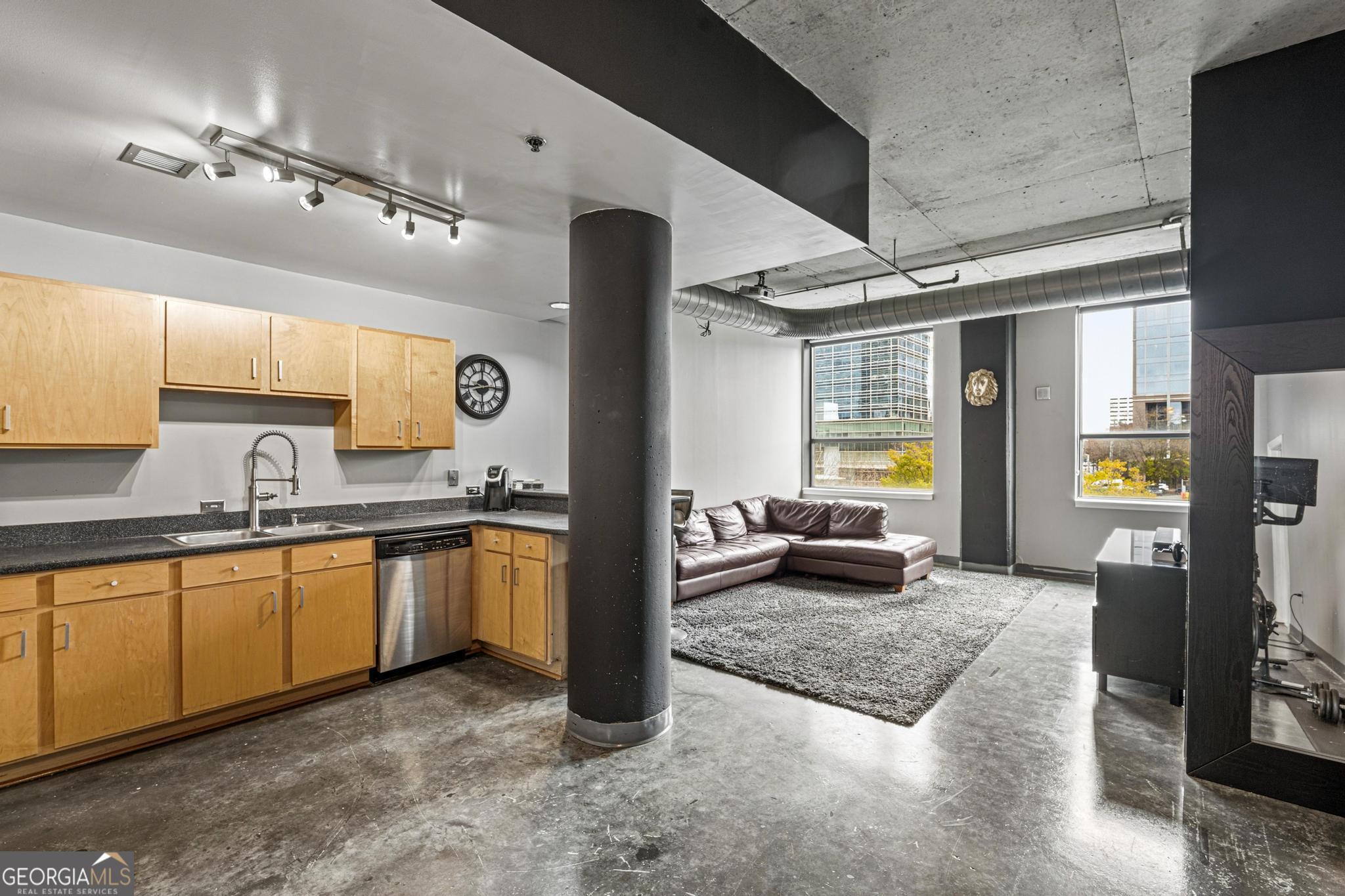115 W Peachtree Place NW Atlanta GA 30313