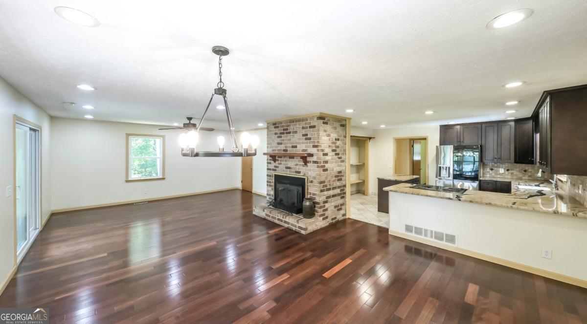 291 Buckhorn Drive Temple GA 30179