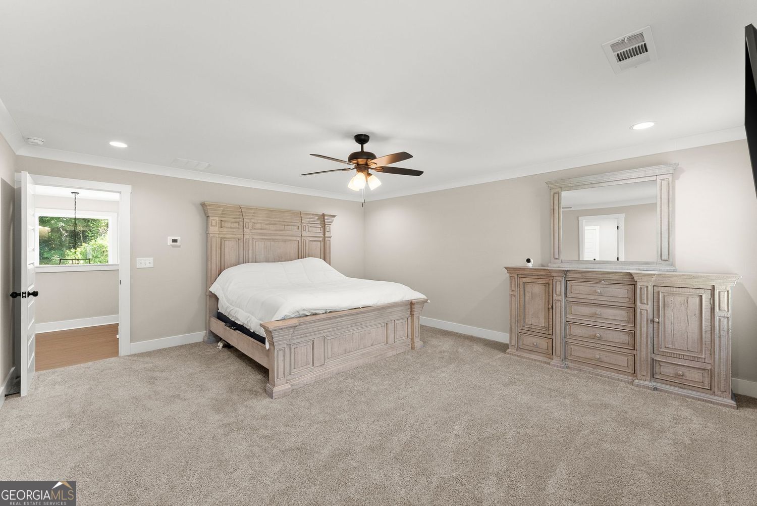 272 Cherry Street Cornelia GA 30531