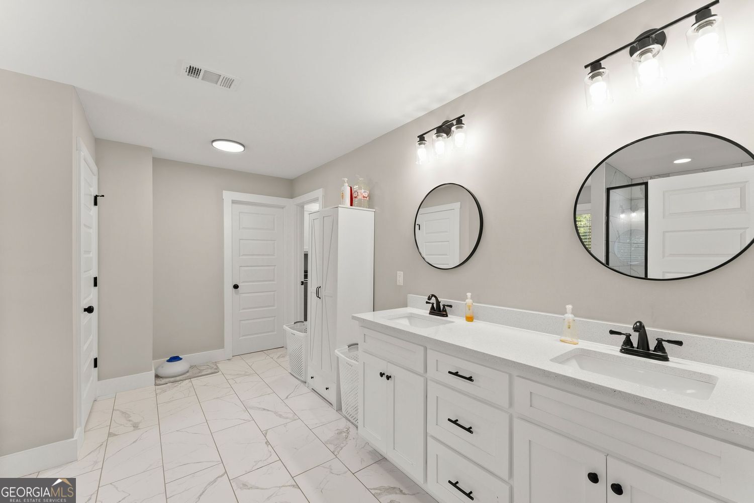 272 Cherry Street Cornelia GA 30531