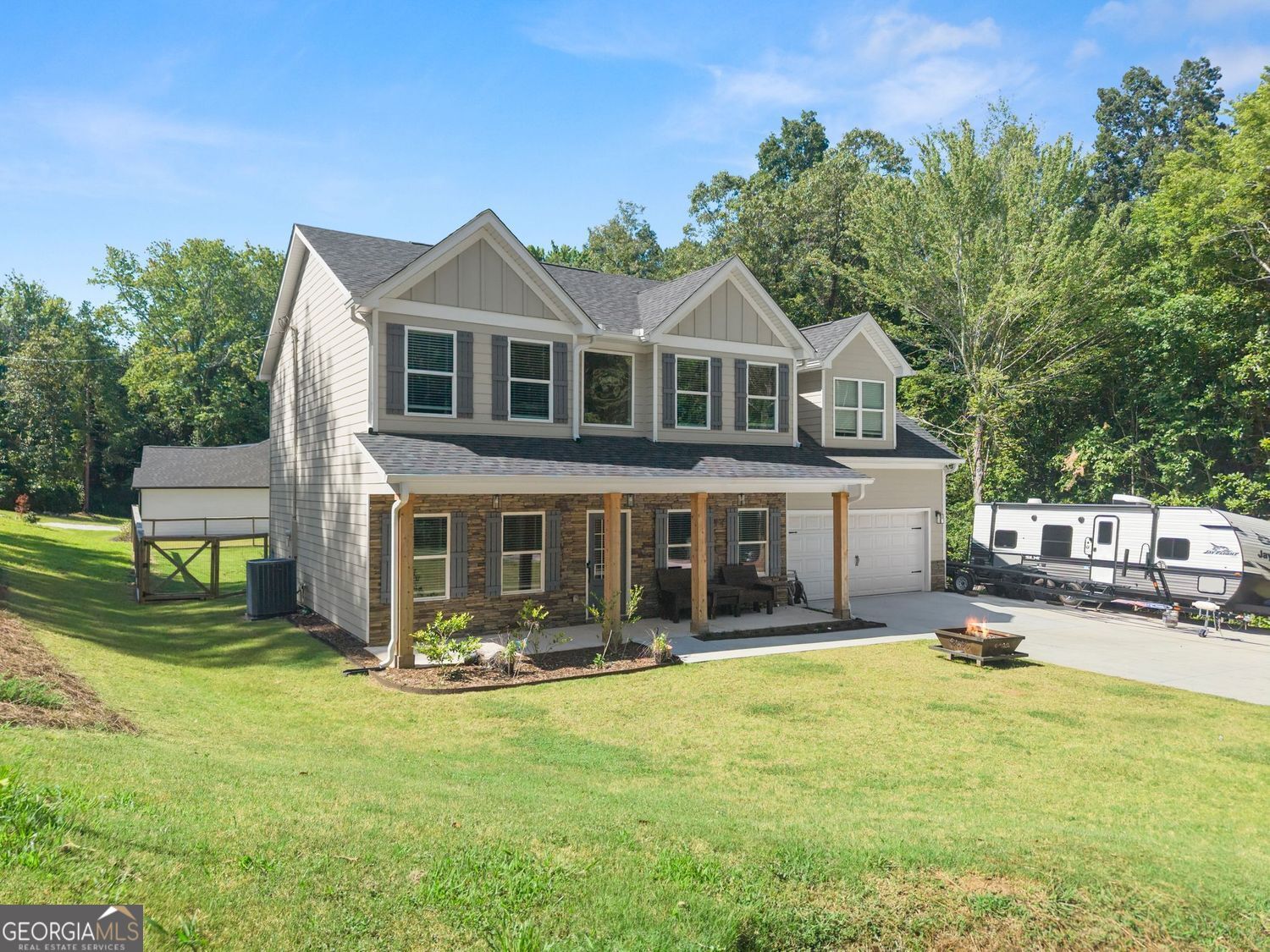 272 Cherry Street Cornelia GA 30531