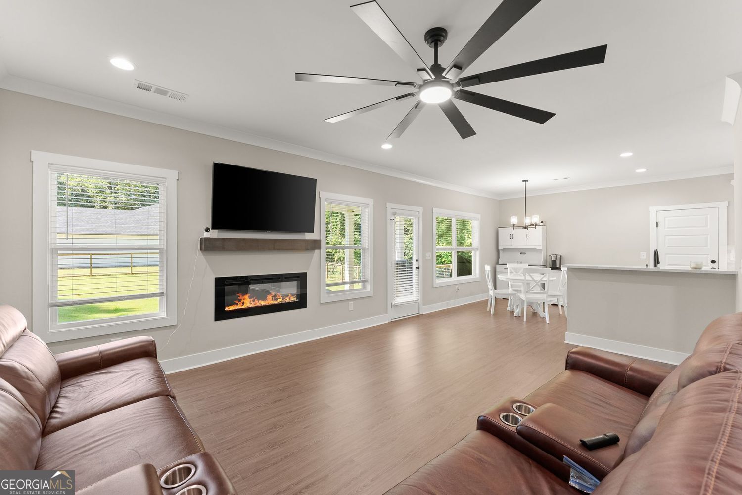 272 Cherry Street Cornelia GA 30531