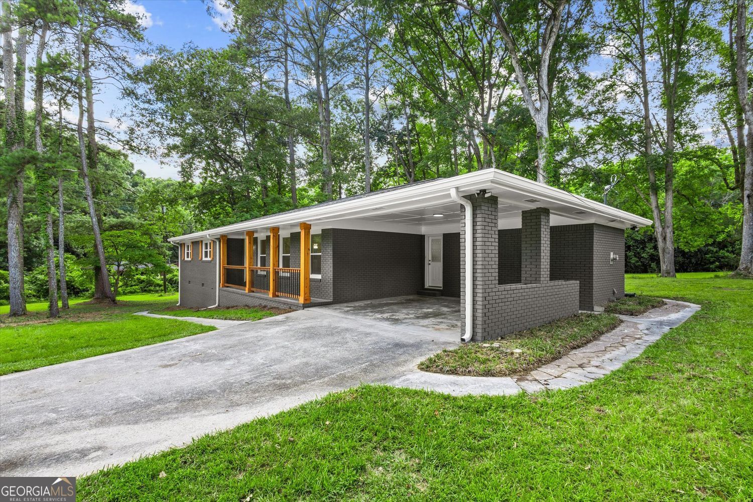 1939 Smyrna Road SW Conyers GA 30094