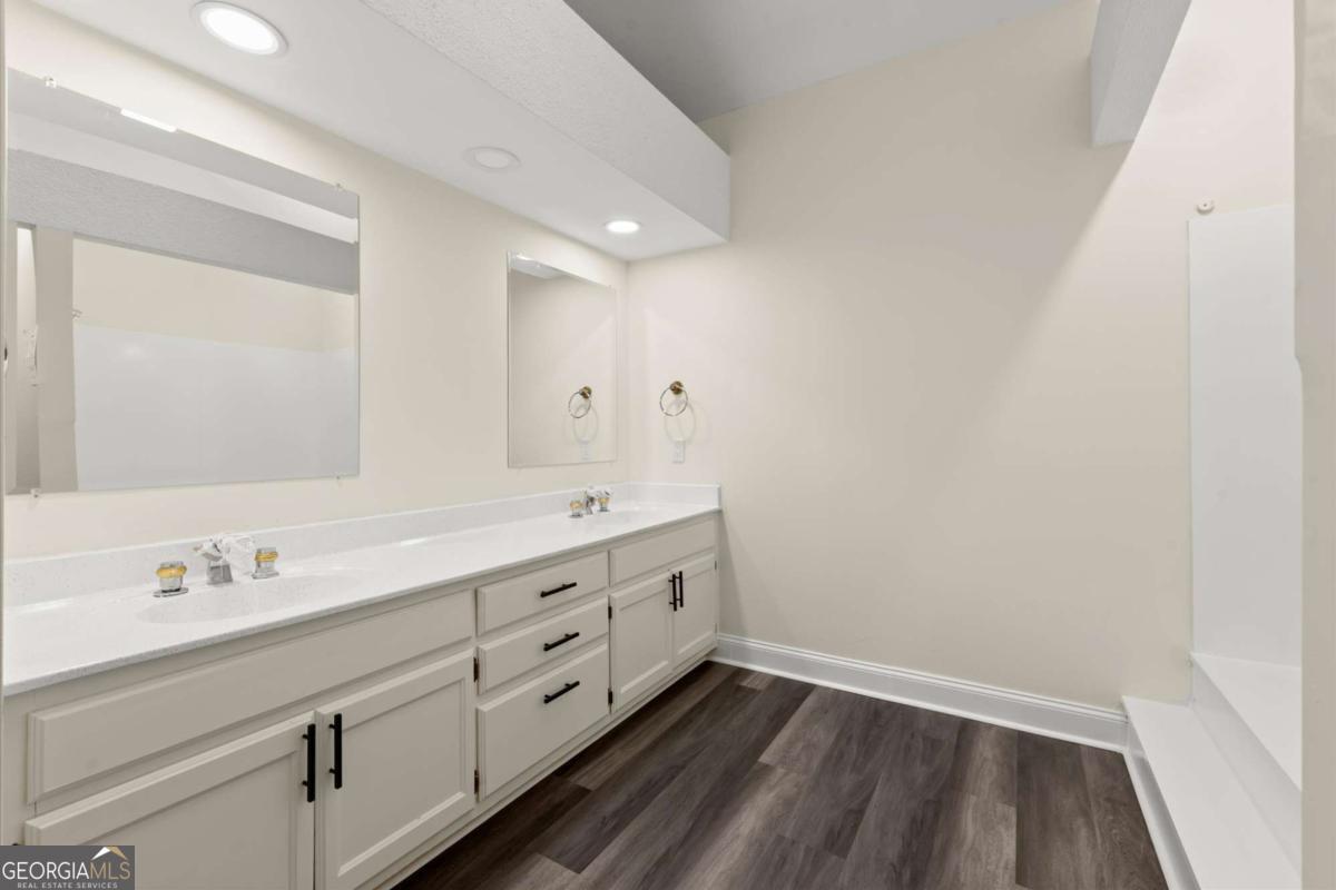 1858 D Youville Lane Atlanta GA 30341