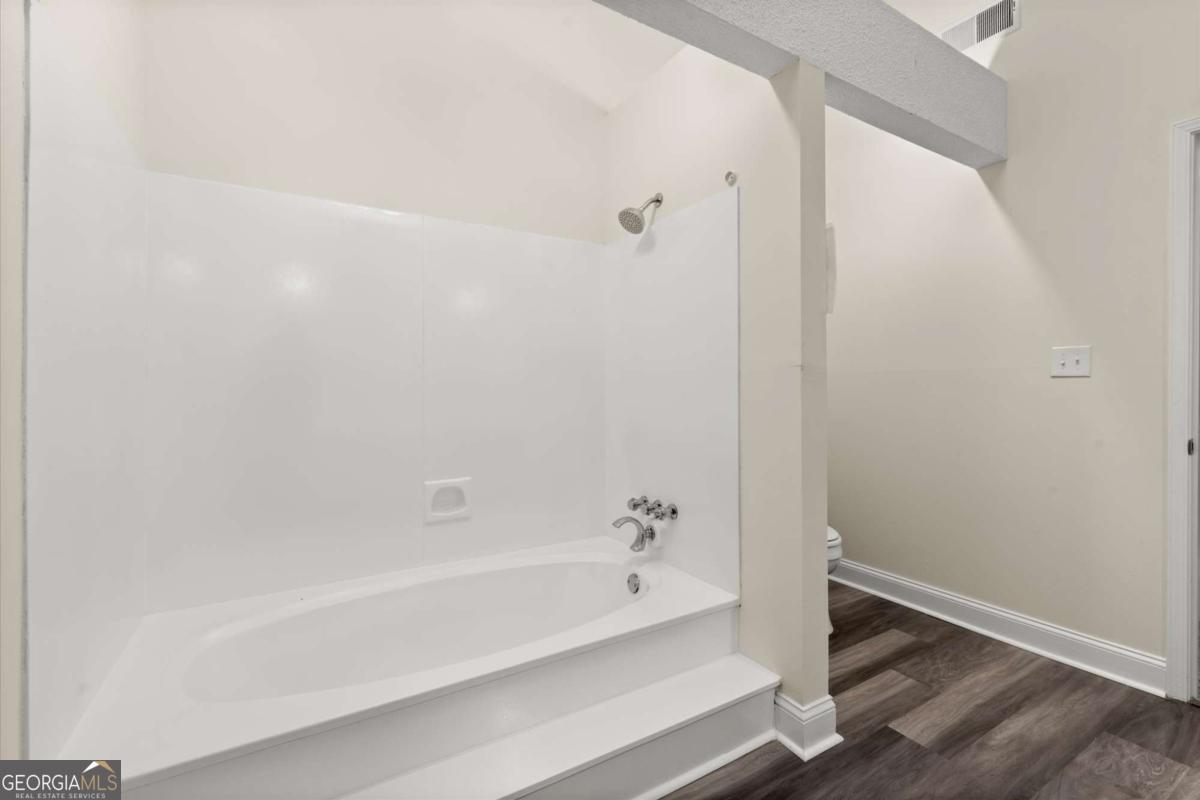 1858 D Youville Lane Atlanta GA 30341