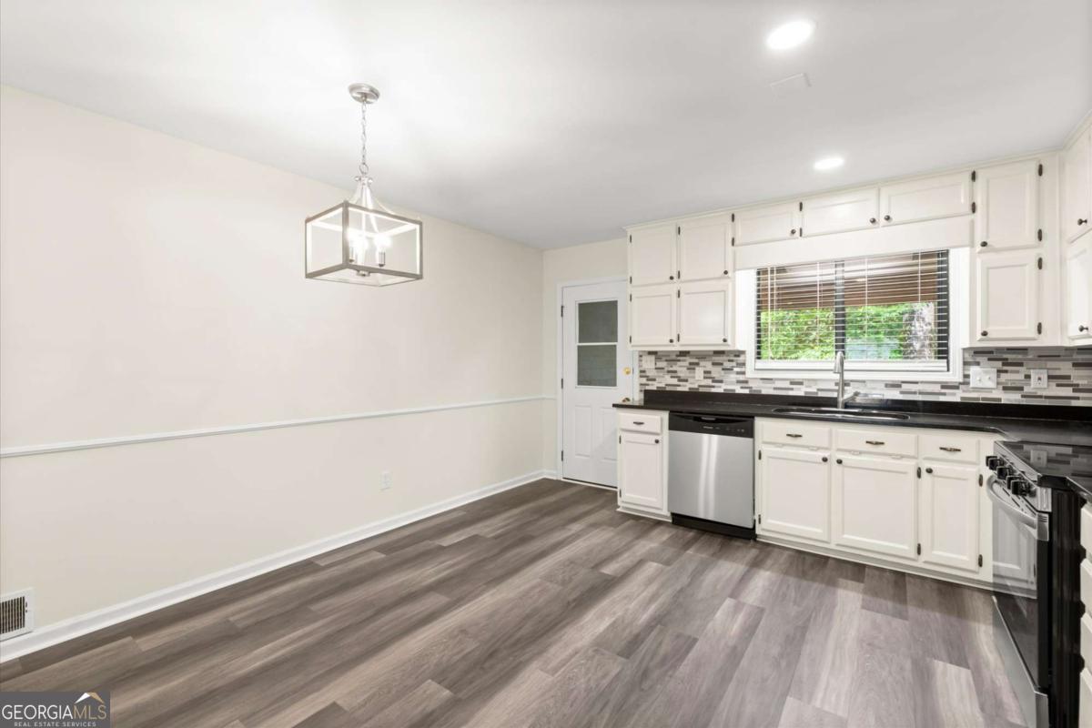1858 D Youville Lane Atlanta GA 30341