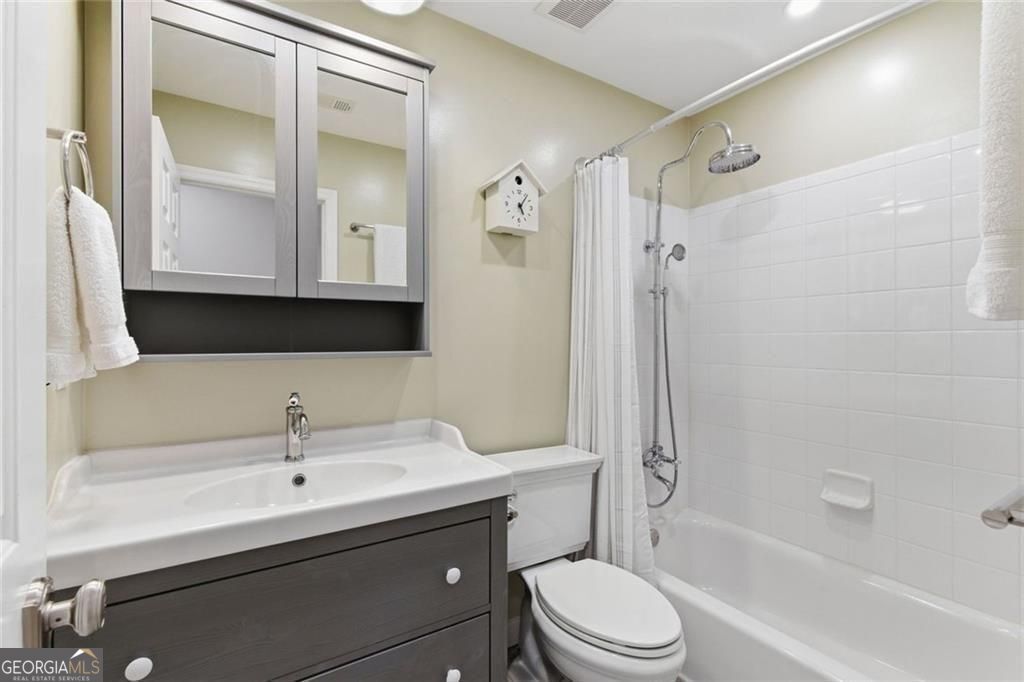 4881 Anclote Drive Johns Creek GA 30022