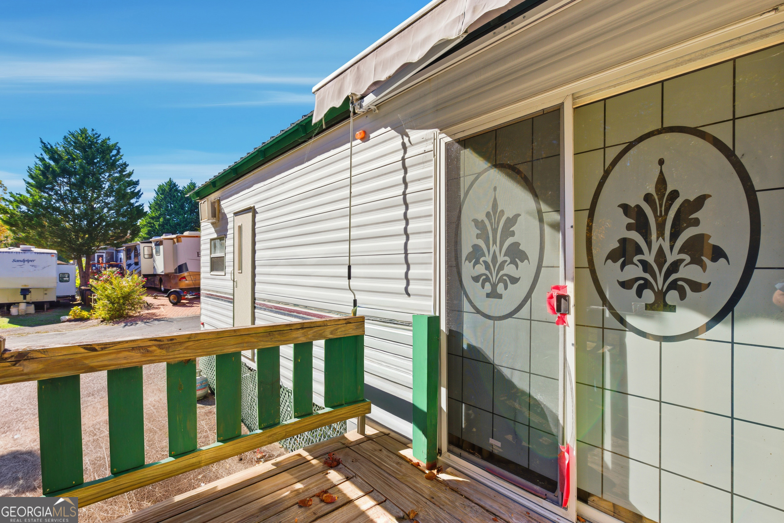 107 Holiday Loop Cleveland GA 30528