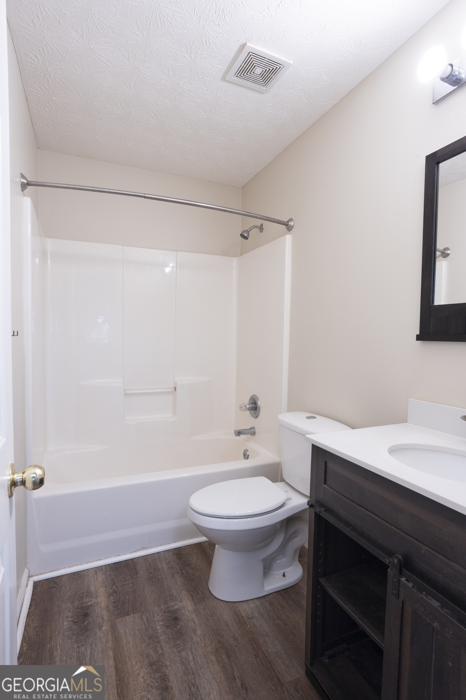 305 Bradford Court Auburn GA 30011