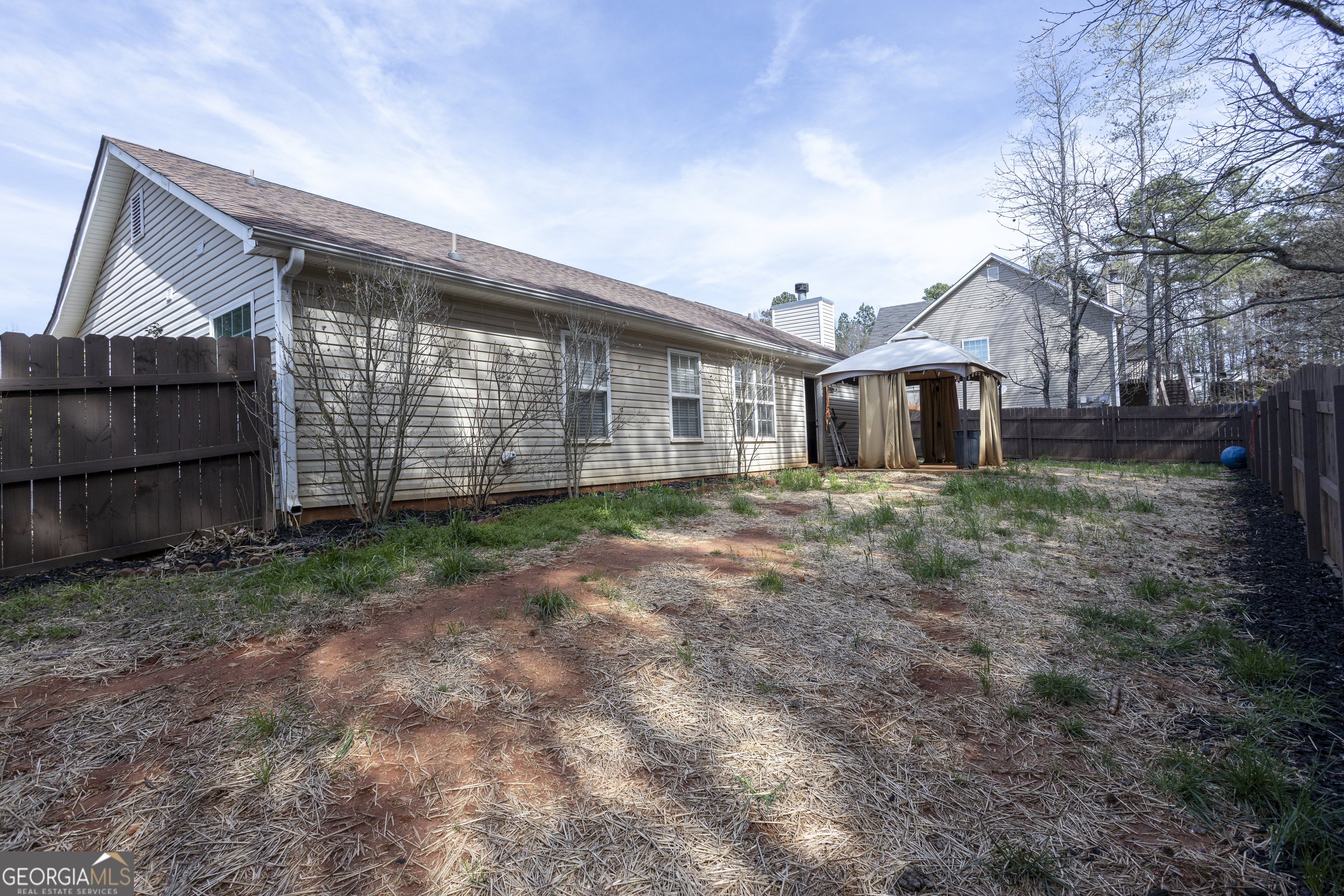 305 Bradford Court Auburn GA 30011