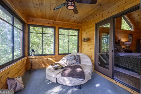 194 Squirrel Chase Morganton GA 30560