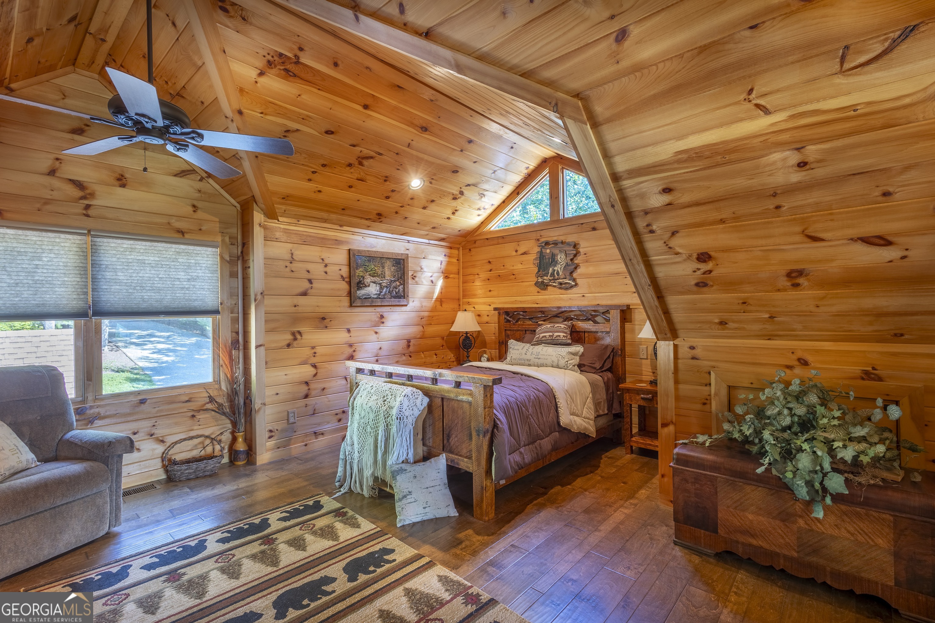 194 Squirrel Chase Morganton GA 30560