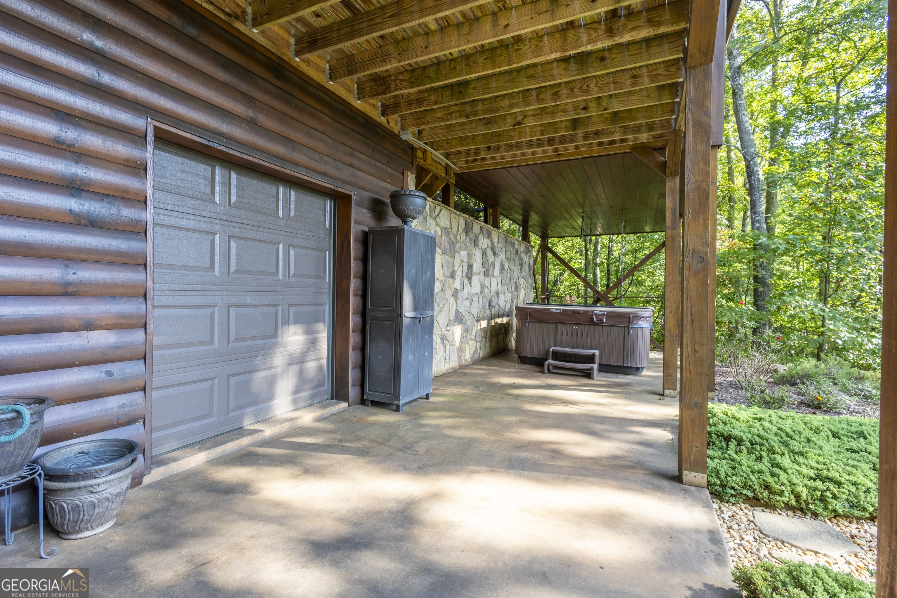 194 Squirrel Chase Morganton GA 30560