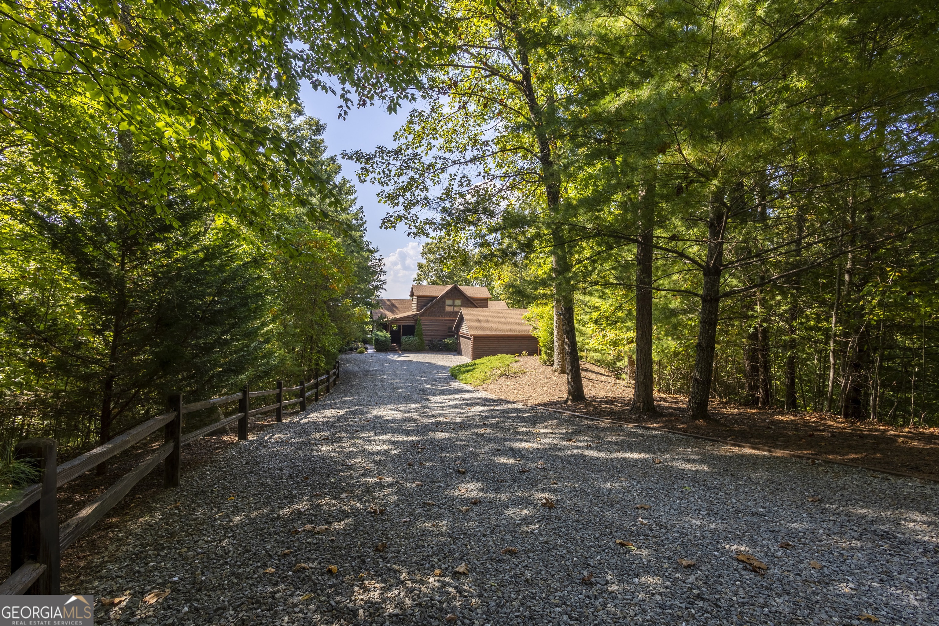 194 Squirrel Chase Morganton GA 30560