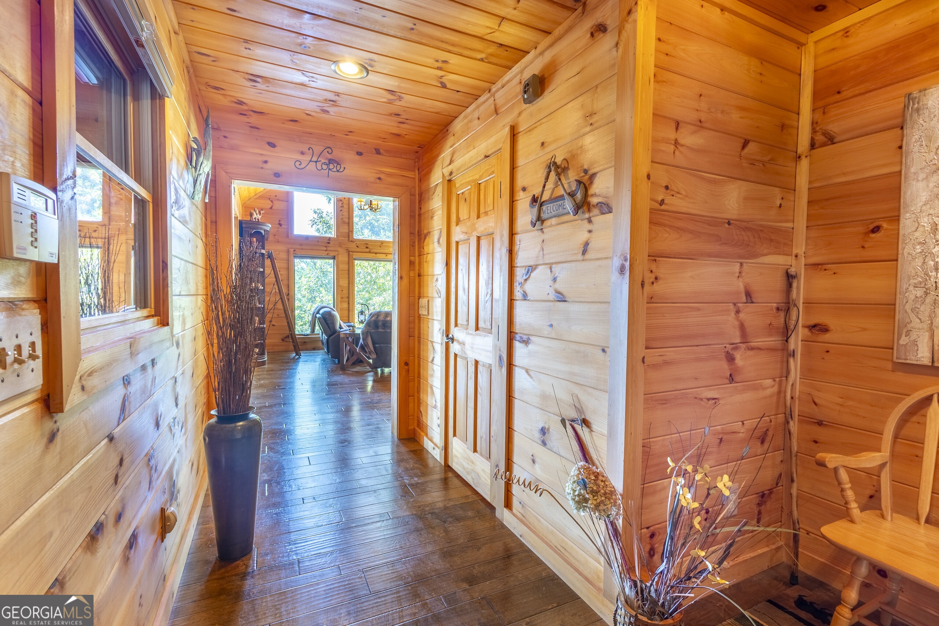 194 Squirrel Chase Morganton GA 30560