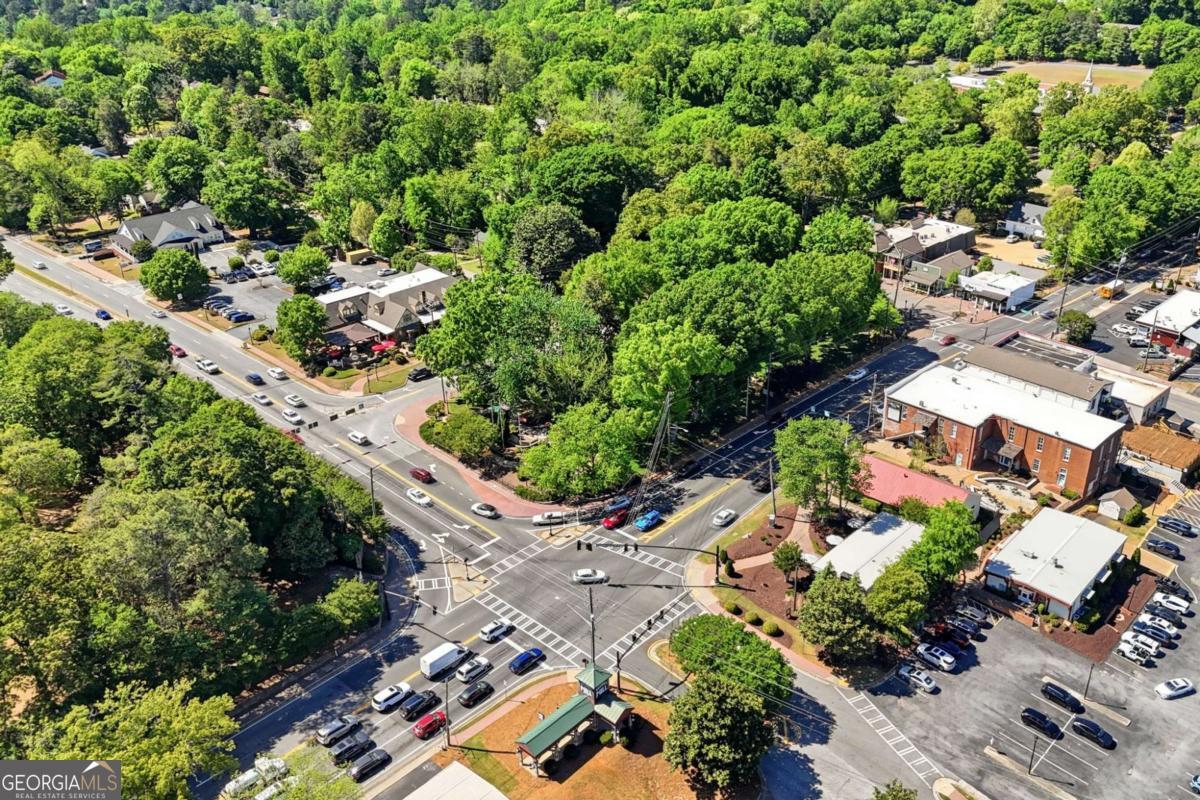 419 Westside Drive Roswell GA 30075