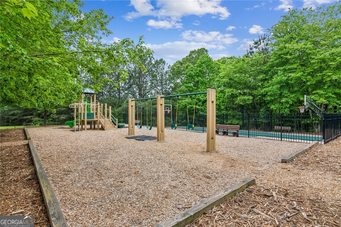 115 Chestnut Oak Point Big Canoe GA 30143