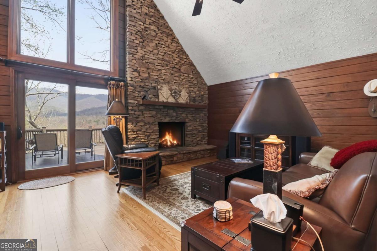 115 Chestnut Oak Point Big Canoe GA 30143