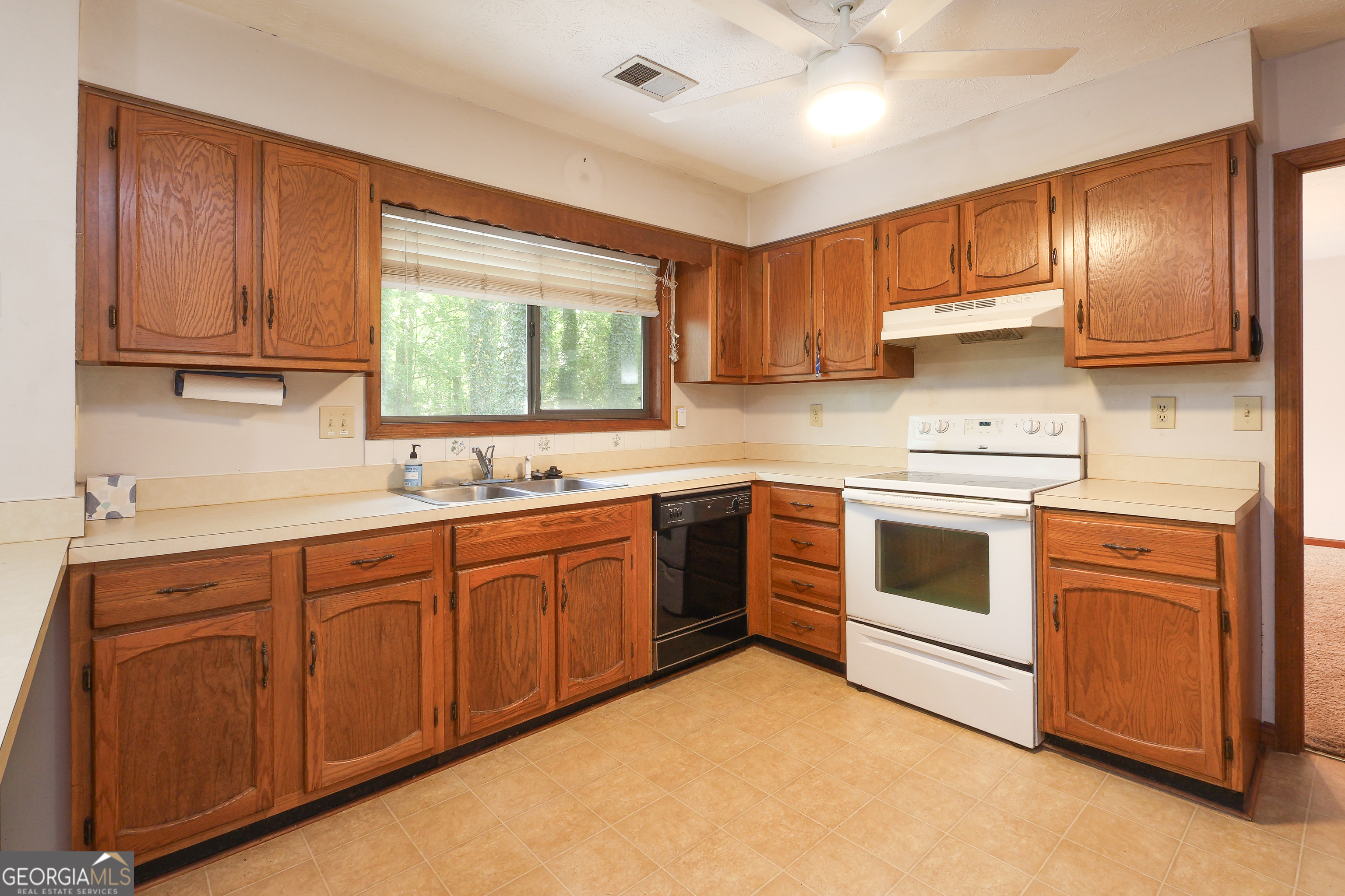 112 Fountain Head Peachtree City GA 30269