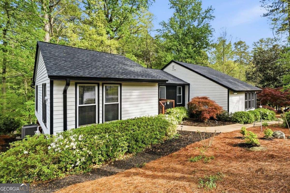 5266 Weatherwood Trace Marietta GA 30068