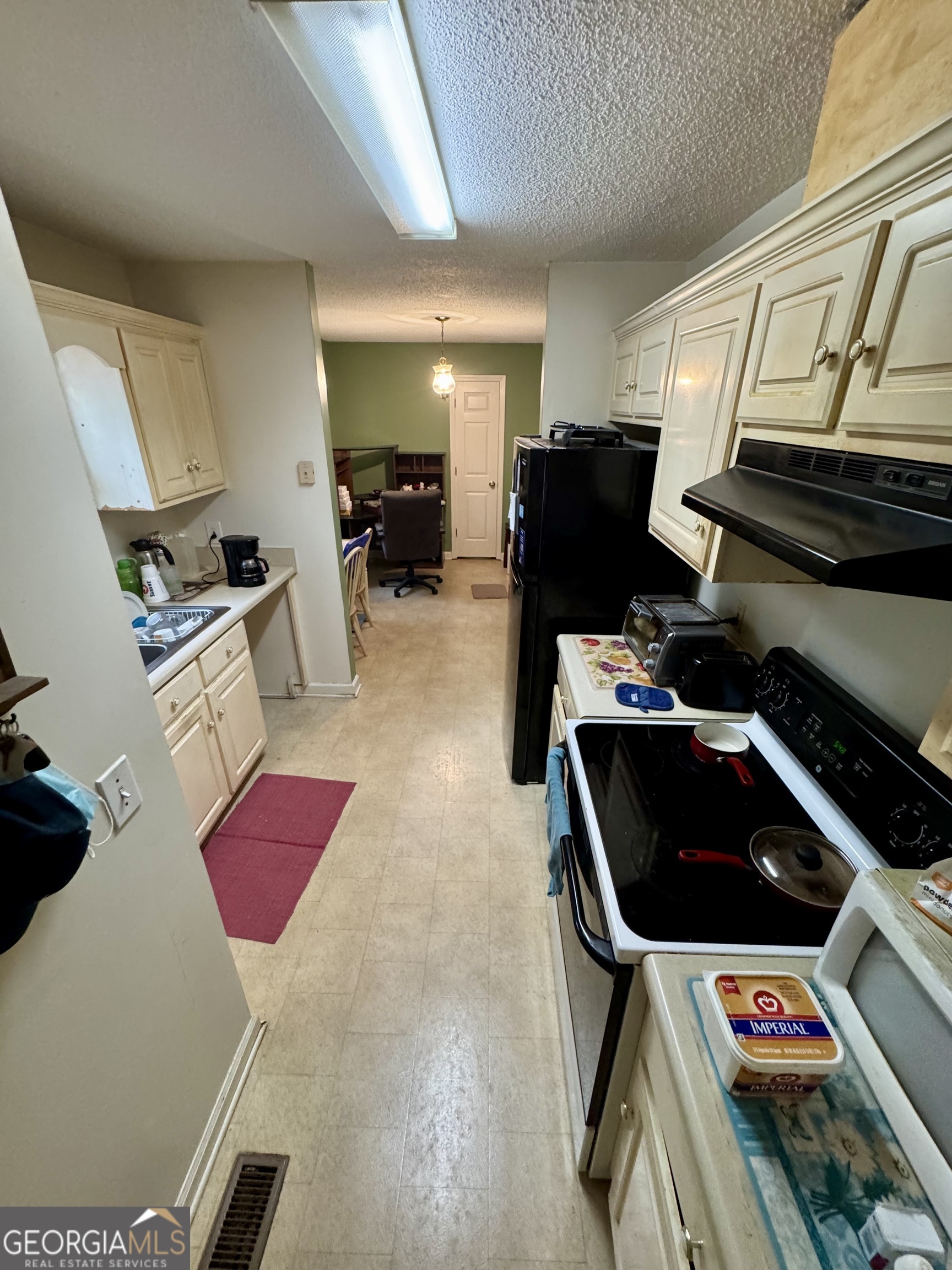 71 Pleasant Valley Road SE Silver Creek GA 30173