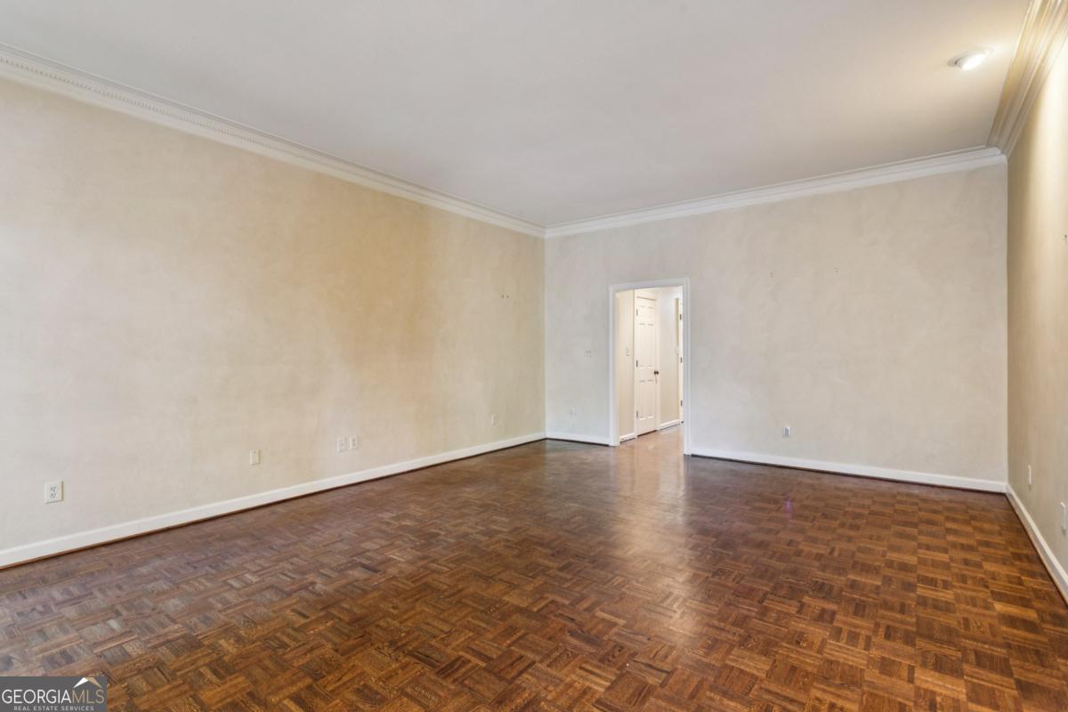 19 Mooregate Square Atlanta GA 30327