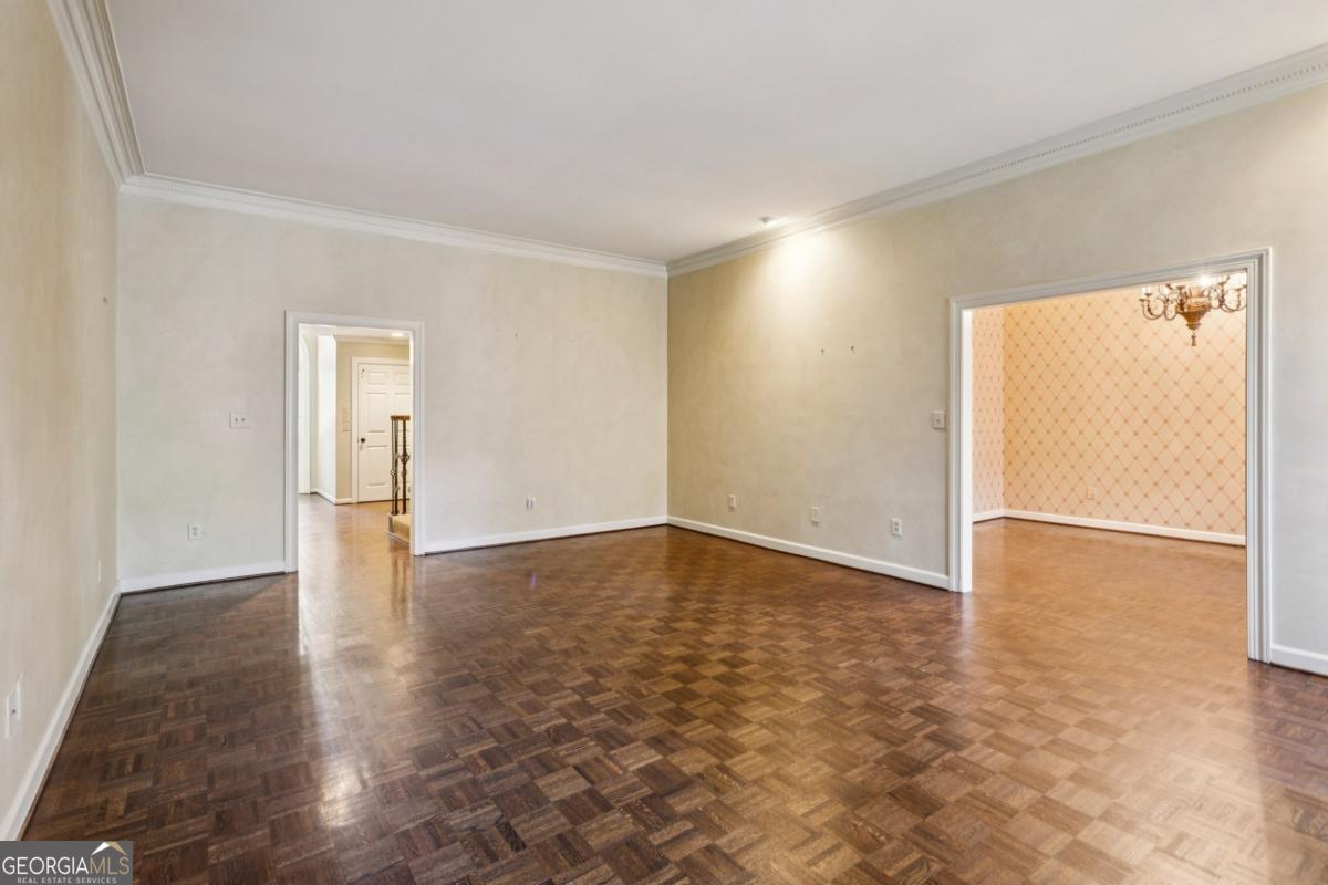 19 Mooregate Square Atlanta GA 30327