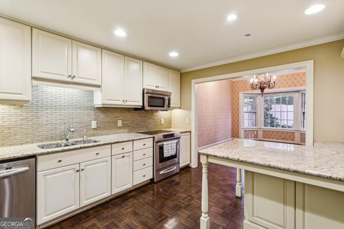 19 Mooregate Square Atlanta GA 30327