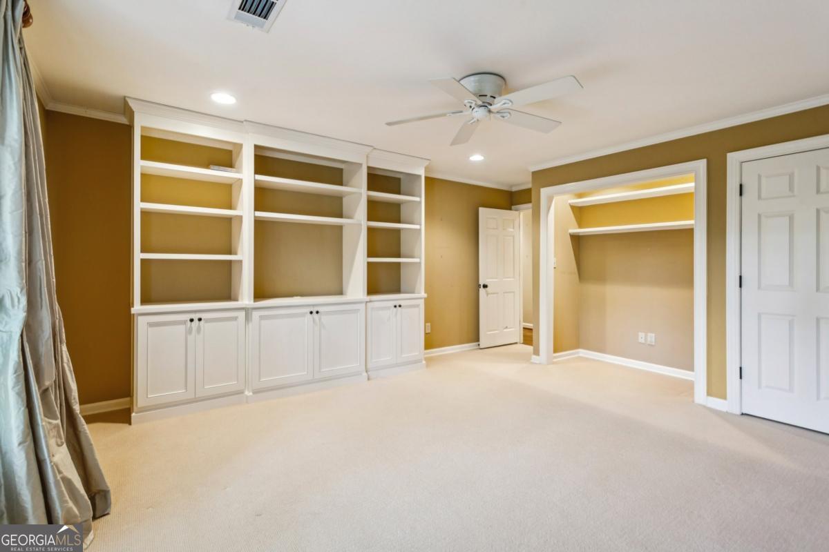 19 Mooregate Square Atlanta GA 30327