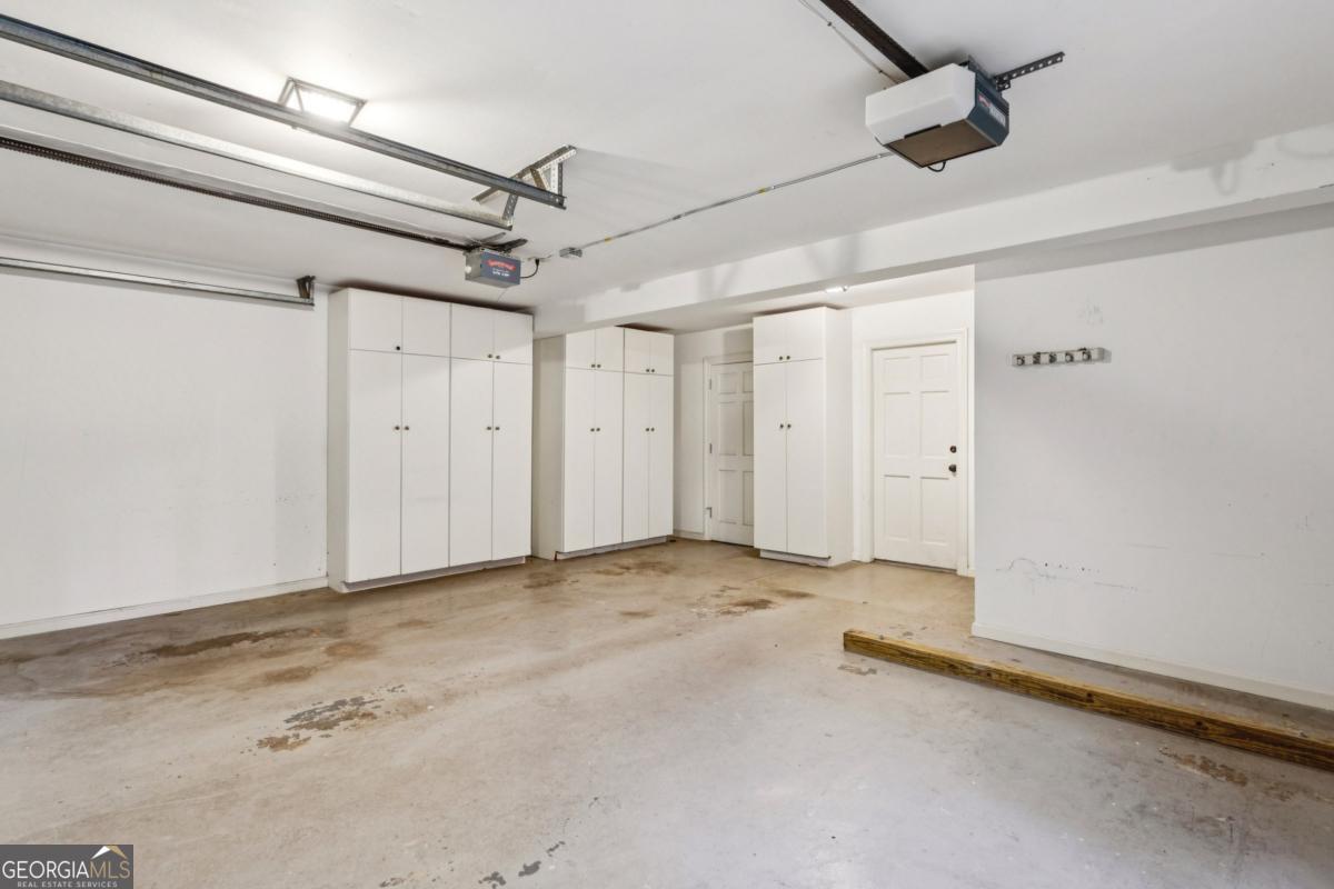 19 Mooregate Square Atlanta GA 30327