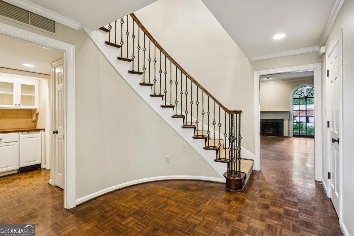 19 Mooregate Square Atlanta GA 30327