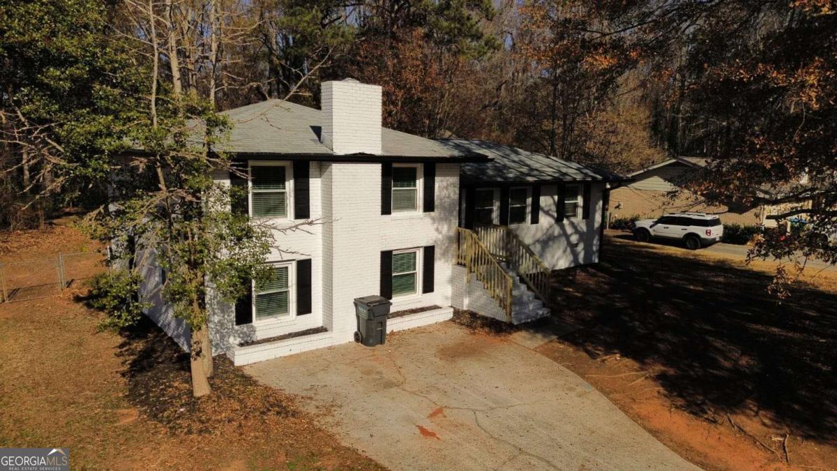 4675 Lincoln Way SW Lilburn GA 30047
