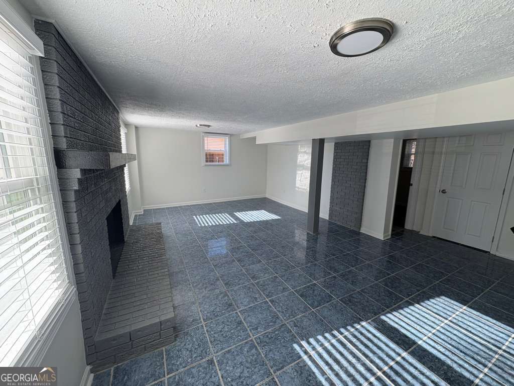 4675 Lincoln Way SW Lilburn GA 30047
