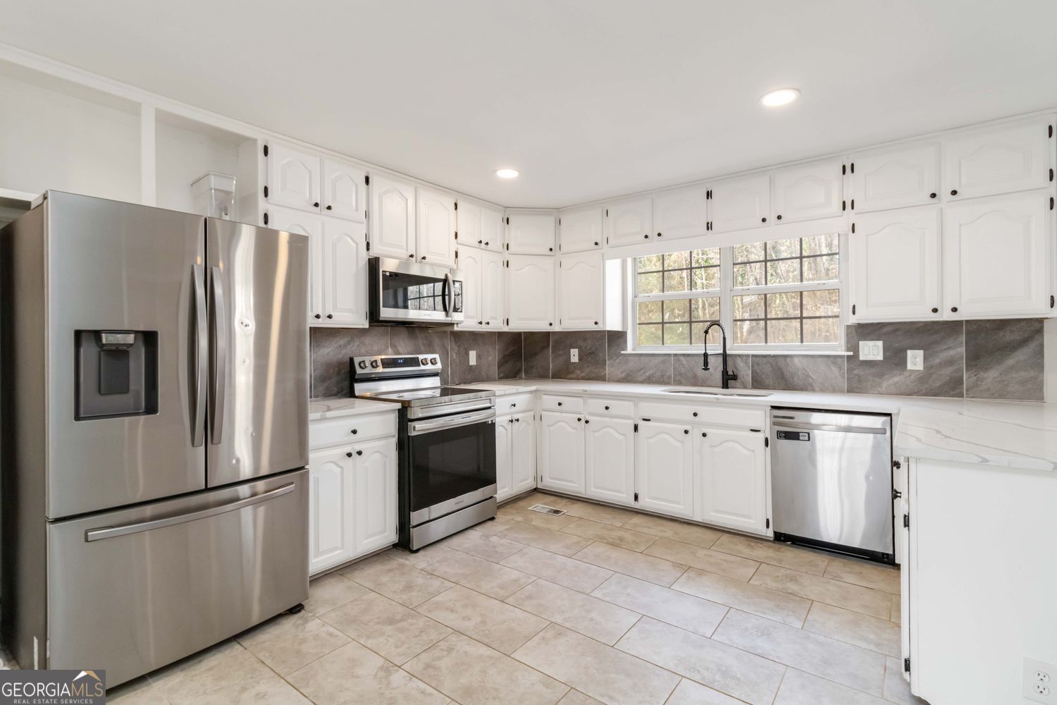 2119 Tudor Castle Way Decatur GA 30035