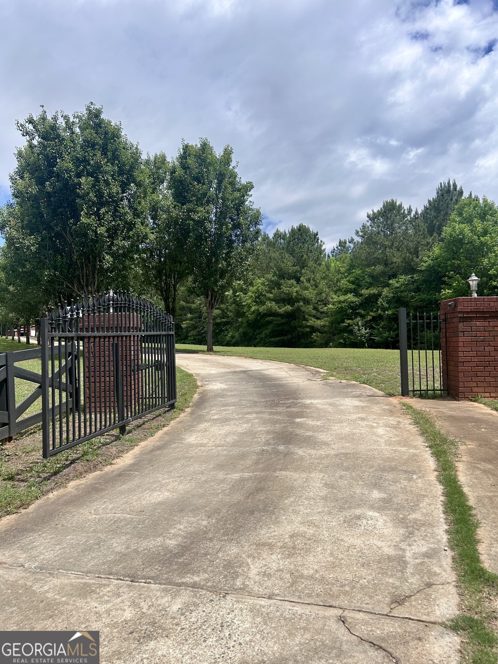 1359 Jenkins Road Forsyth GA 31029