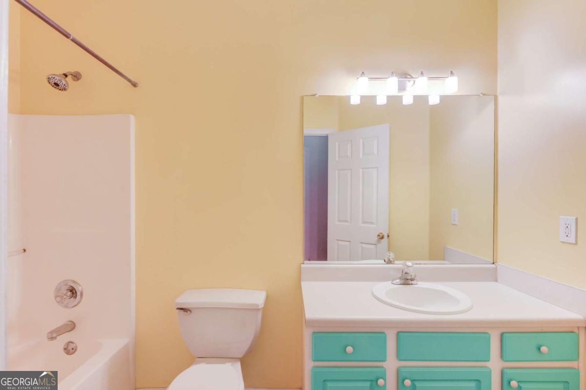 3322 Henderson View Court Loganville GA 30052