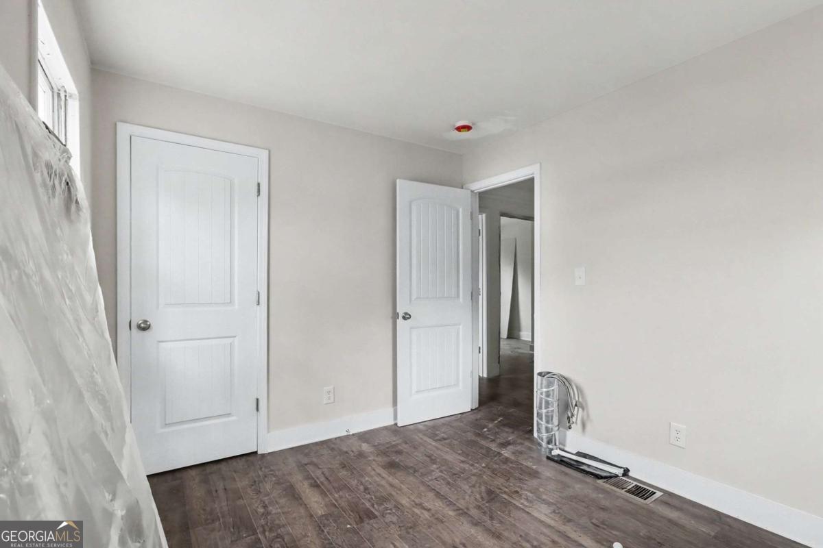 446 Fedora Way NW Atlanta GA 30331
