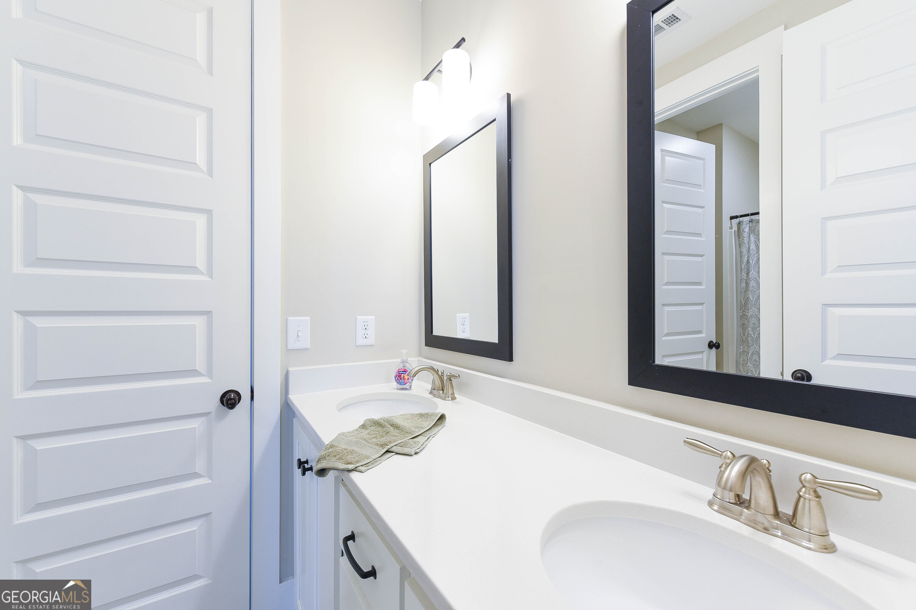 16 Anchor Court Newnan GA 30263