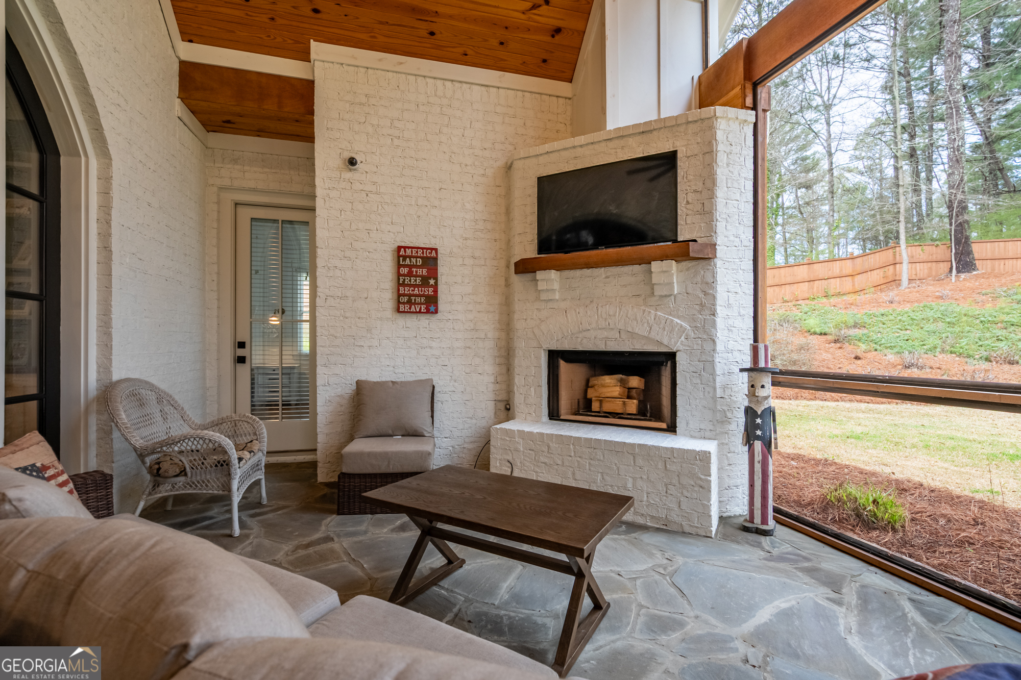 1009 Davenport Circle Powder Springs GA 30127