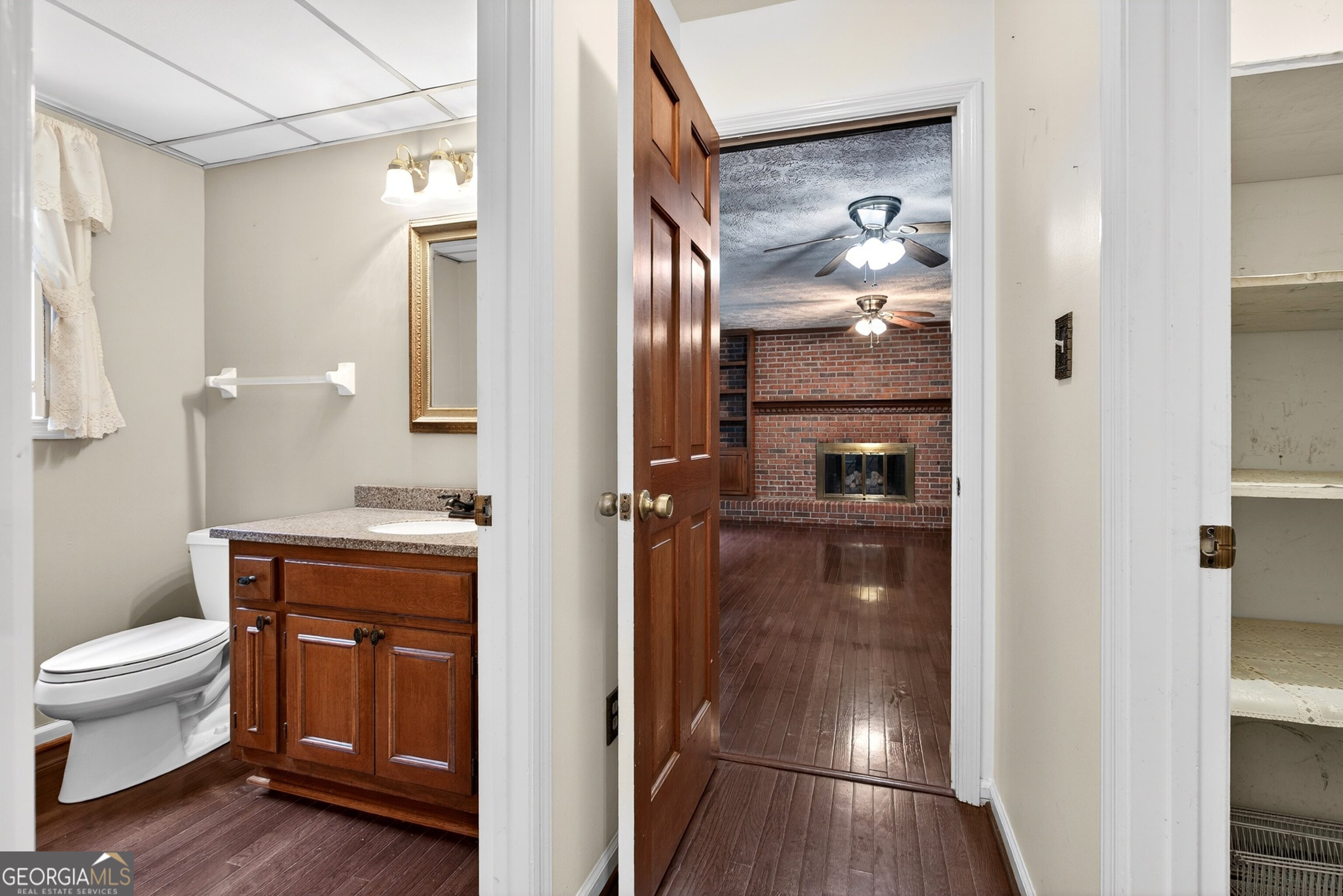 205 Dix Lee On Drive Fayetteville GA 30214