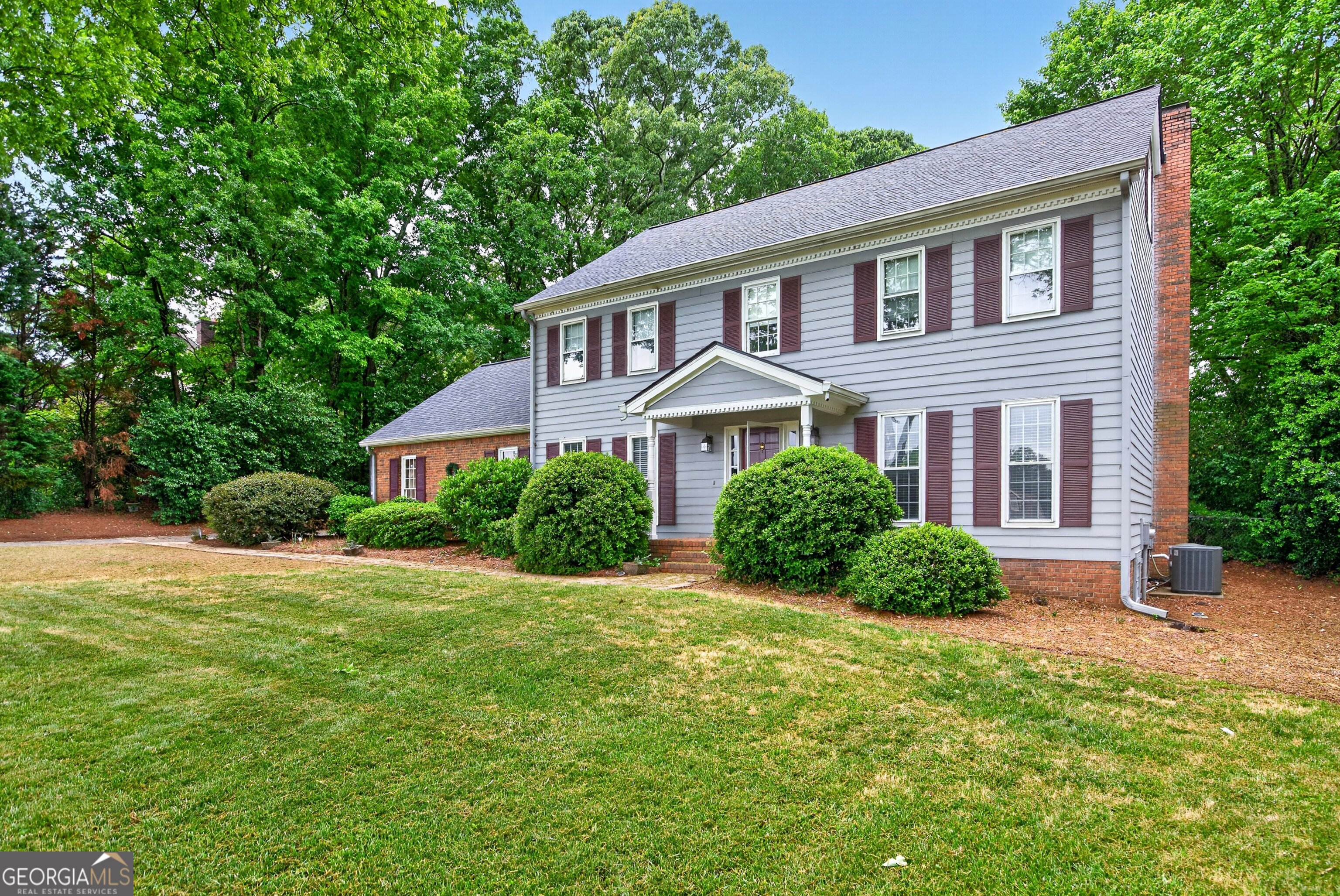 205 Dix Lee On Drive Fayetteville GA 30214